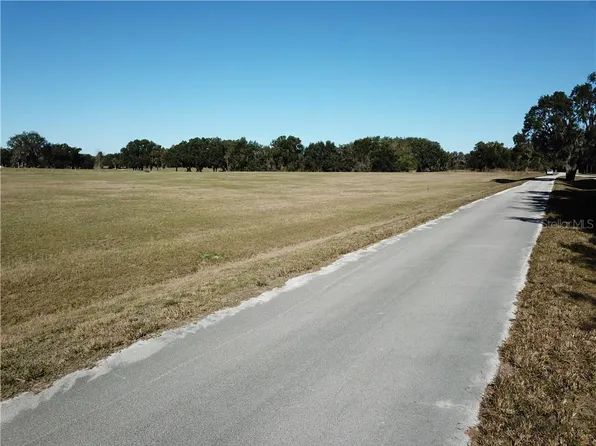 Cross Country Blvd, Altoona, FL 32702