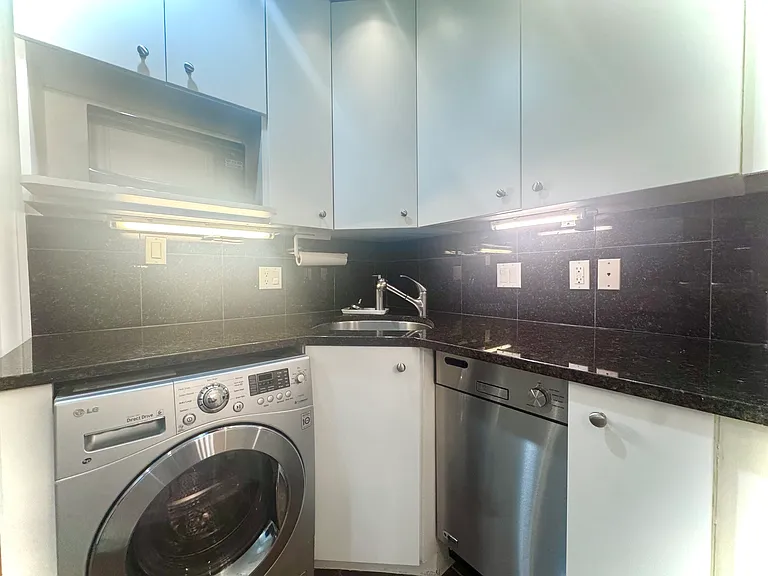 76 Commonwealth Ave #2B — Photo 3