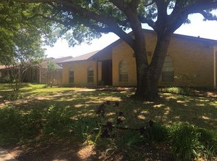 1448 Cross Bend Rd, Plano, TX 75023