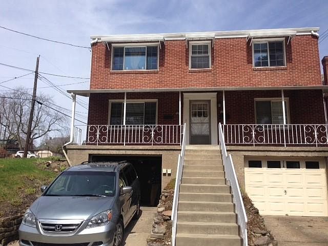 Exterior/Street View