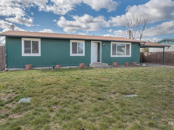 1355 W 5th St, Weiser, ID 83672