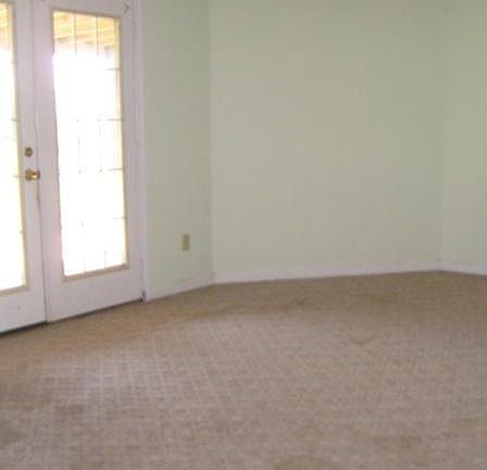 4th image of 91 Fulcher Dr