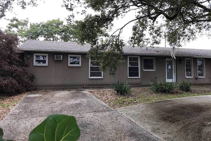 1st image of 1504 Winkler Ave