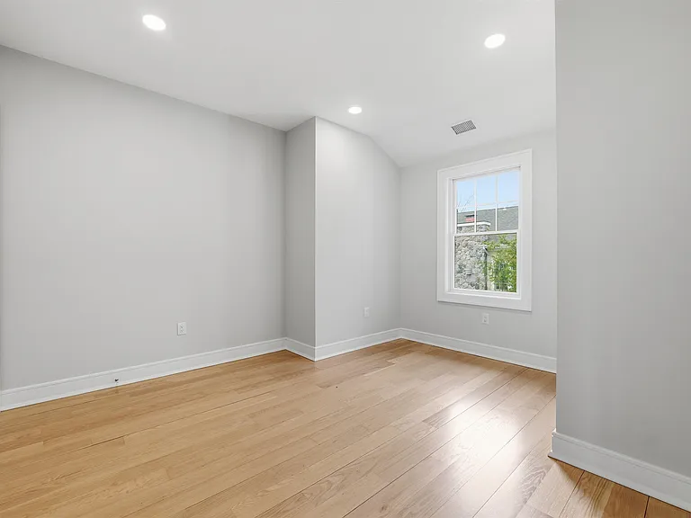 603 Springfield Ave #101 — Photo 18