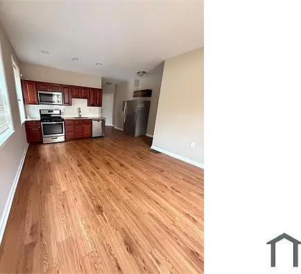 601 Whitelock St — Photo 3