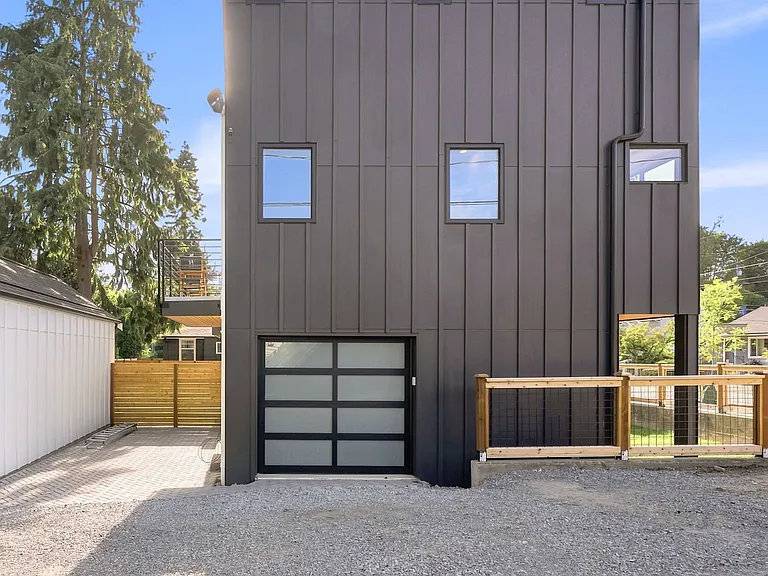 4709 SW Hinds St — Photo 29