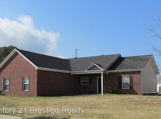 2320 Red Baron Dr, Jacksonville, AR 72076