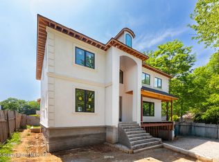 16 Boyle Pl, Staten Island, NY 10306