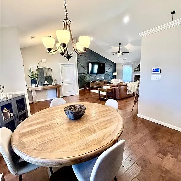320 Cranmore Pl — Photo 5