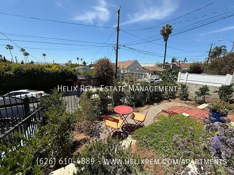 812 Merwin St — Photo 37