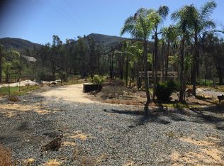 2862 Country Club Dr, Escondido, CA 92029