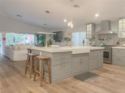 956 Puerta Del Sol Dr, Las Vegas, NV, 89138