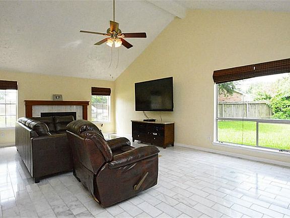 3rd image of 2523 Coopers Post Ln