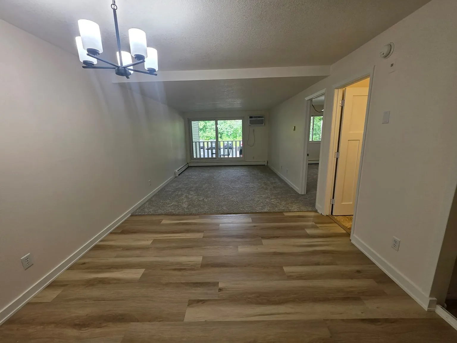 1 bed 1 bath apartment in Fridley MN — Photo 1