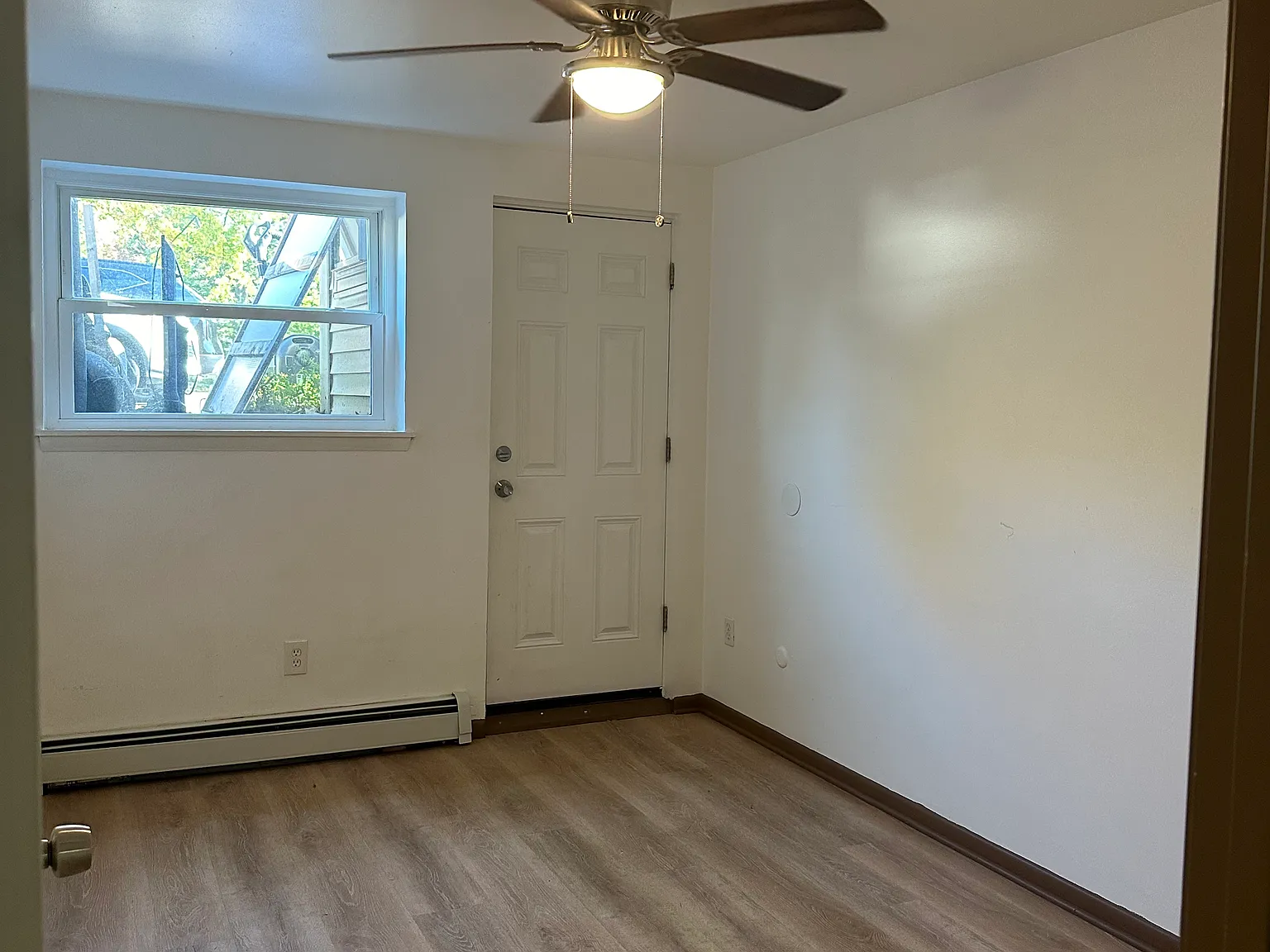 171 Mead St — Photo 4