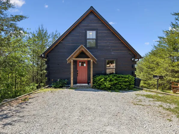 117 Skyline Dr, Tellico Plains, TN 37385