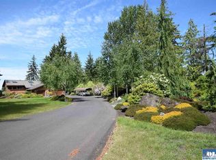 1411 S Golf Course Rd, Port Angeles, WA 98362