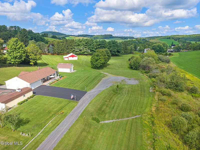 2nd image of 153 Penny Lane