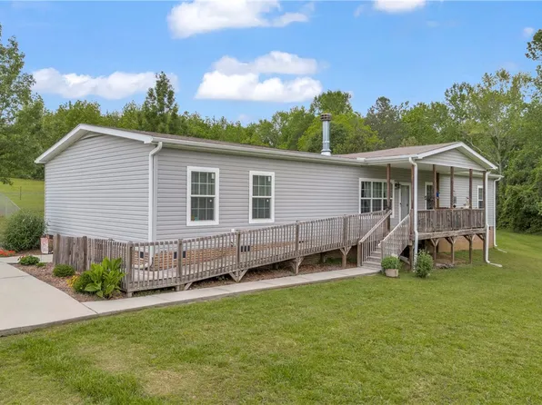 950 Martin Rd, Starr, SC 29684