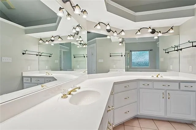 1306 Woodmere Dr — Photo 14