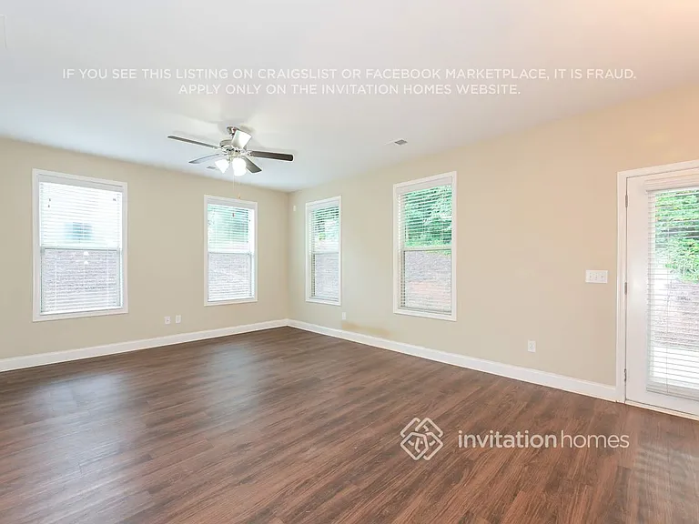 378 White Trillium Dr — Photo 4