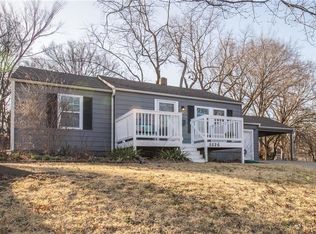 5526 Perry Ln, Merriam, KS 66203
