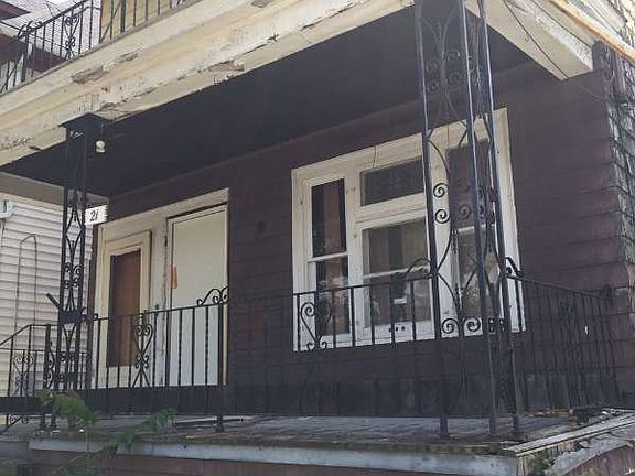4th image of 21 Antwerp St