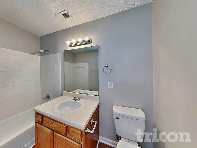 5 Red Thorn Ct — Photo 11