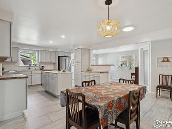4th image of 1610 Vivian St