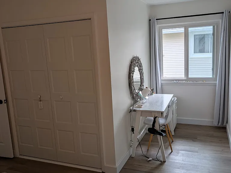 440 Eastbrooke Ln — Photo 17