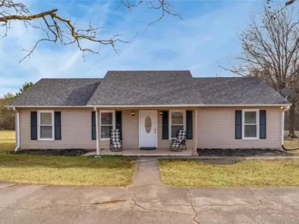 104 S Norman St, Liberty, SC 29657