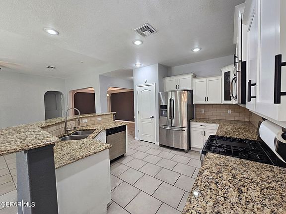 2nd image of 14656 Alton Oaks Ave