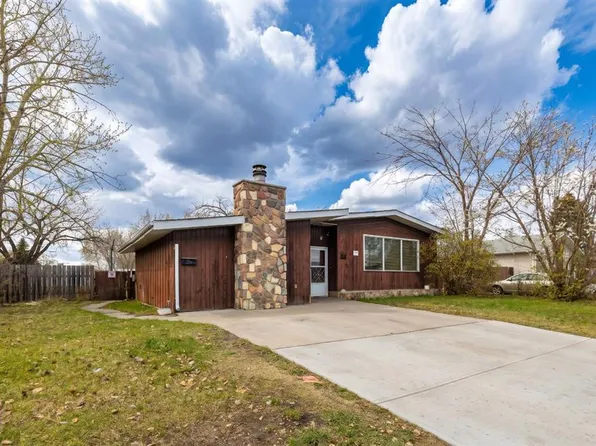 138 SW Father Mercredi St, Wood Buffalo, AB T9H 2A5
