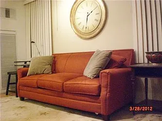 Rented by R New York