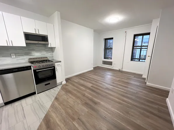 320 East 6th Street image 1 of 11