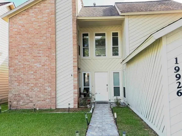 19926 18th Fairway Dr, Humble, TX 77346