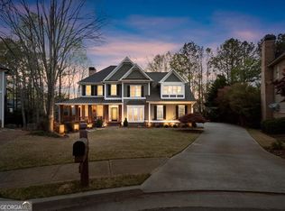 272 Canyon Dr, Sugar Hill, GA
