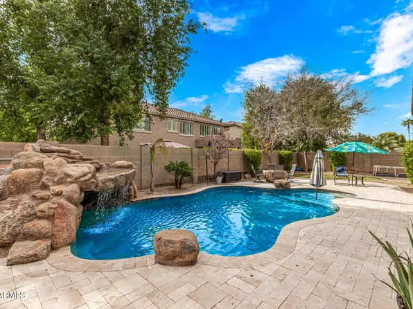 19775 E CARRIAGE Way, Queen Creek, AZ 85142