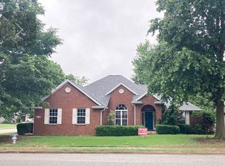 4400 W Worthington Dr, Rogers, AR 72758