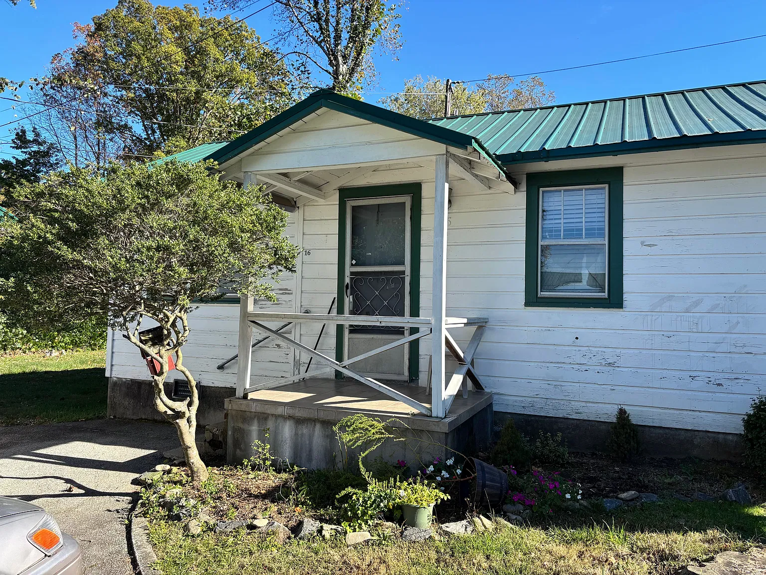 1 bed, $995 — Photo 1