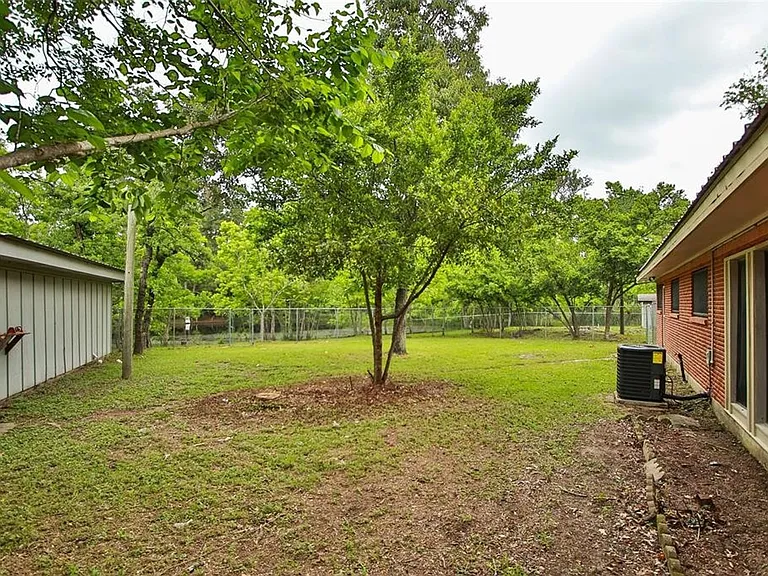 30115 Misty Meadow Dr — Photo 20