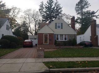 1536 Berkeley Ave, Baldwin, NY 11510