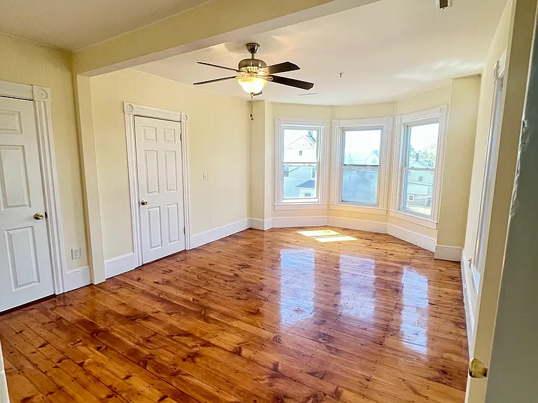 5 Forest St #2L — Photo 1