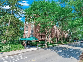 42-30 Douglaston Parkway