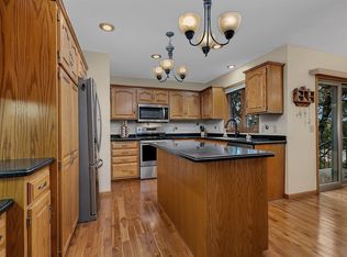 22225 Big Lake Ct, Richmond, MN 56368