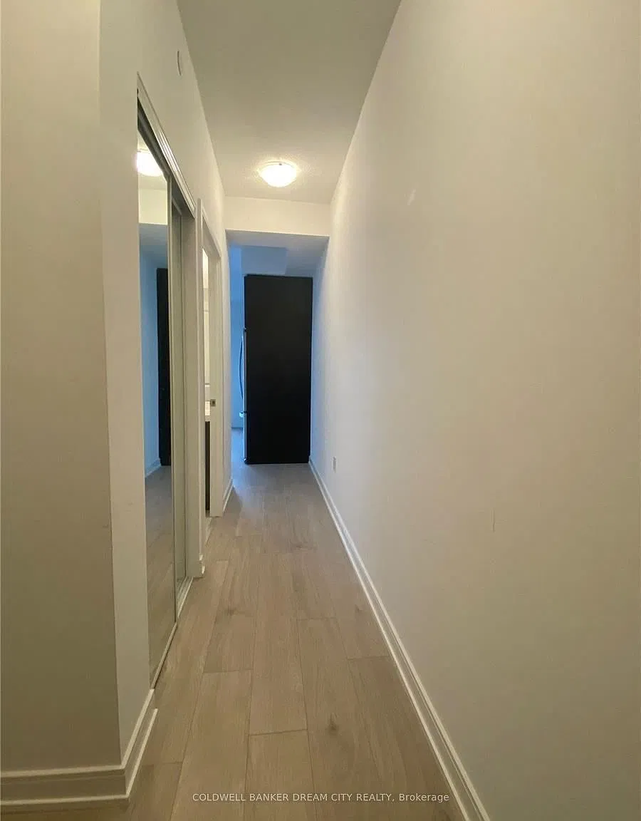2 bed, $2,600 — Photo 4