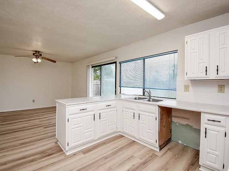 702 Tara Plantation Dr — Photo 17