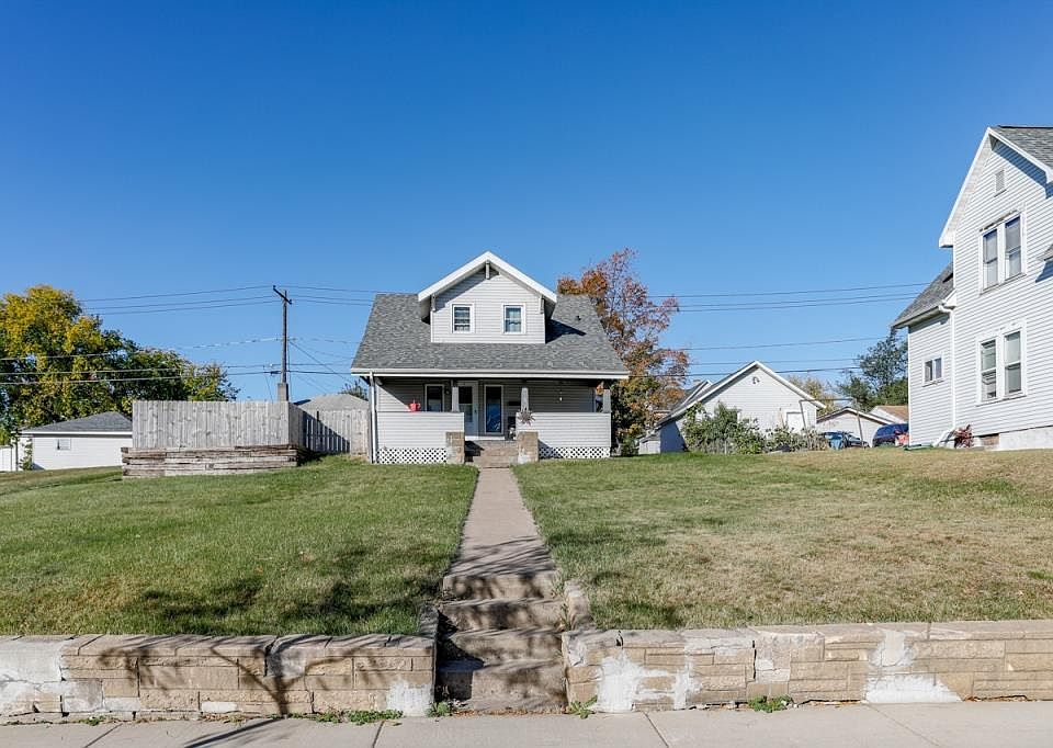 1st image of 918 South 1ST AVENUE