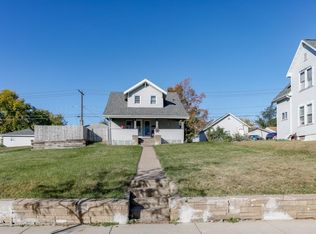918 S 1st Ave, Wausau, WI 54401