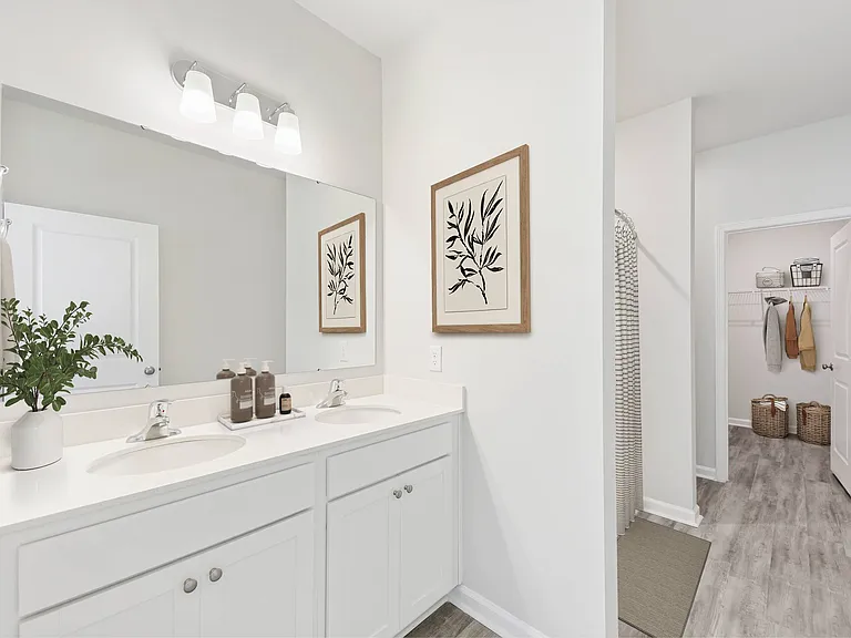 Benton Grove — Photo 15